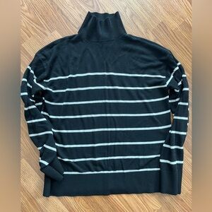 H&M Black and White Fine Knit Mock Neck Sweater